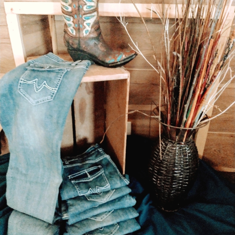 Women's jeans item#00J1